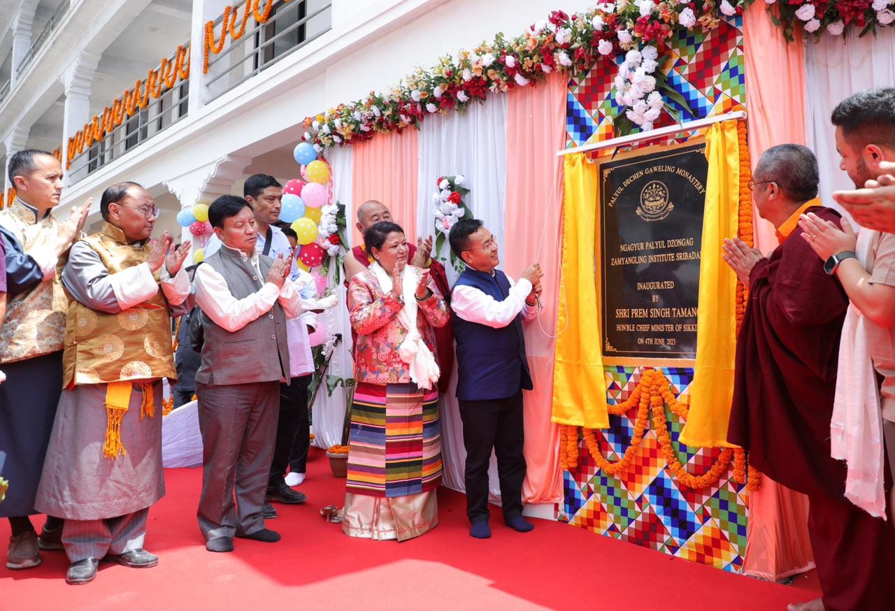 CM visits Palyul Dechen Gawaling Monastery at Sribadam, Soreng