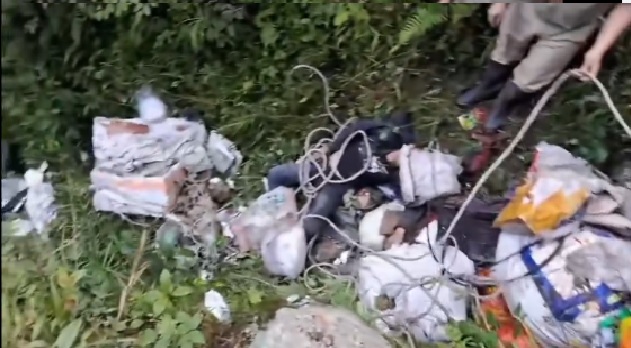 Horrific Vehicle Accident Below Lava: 3 Dead Including Driver
