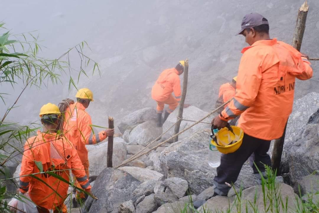 All Stranded Tourists In North Successfully Evacuated ; CM Thanked Team Work