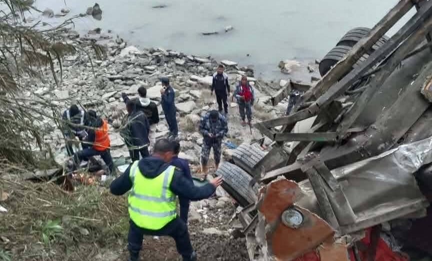 Tragedy on Prithvi Highway: 18 Killed, 23 Injured in Midnight Bus Crash in Dhading, Nepal