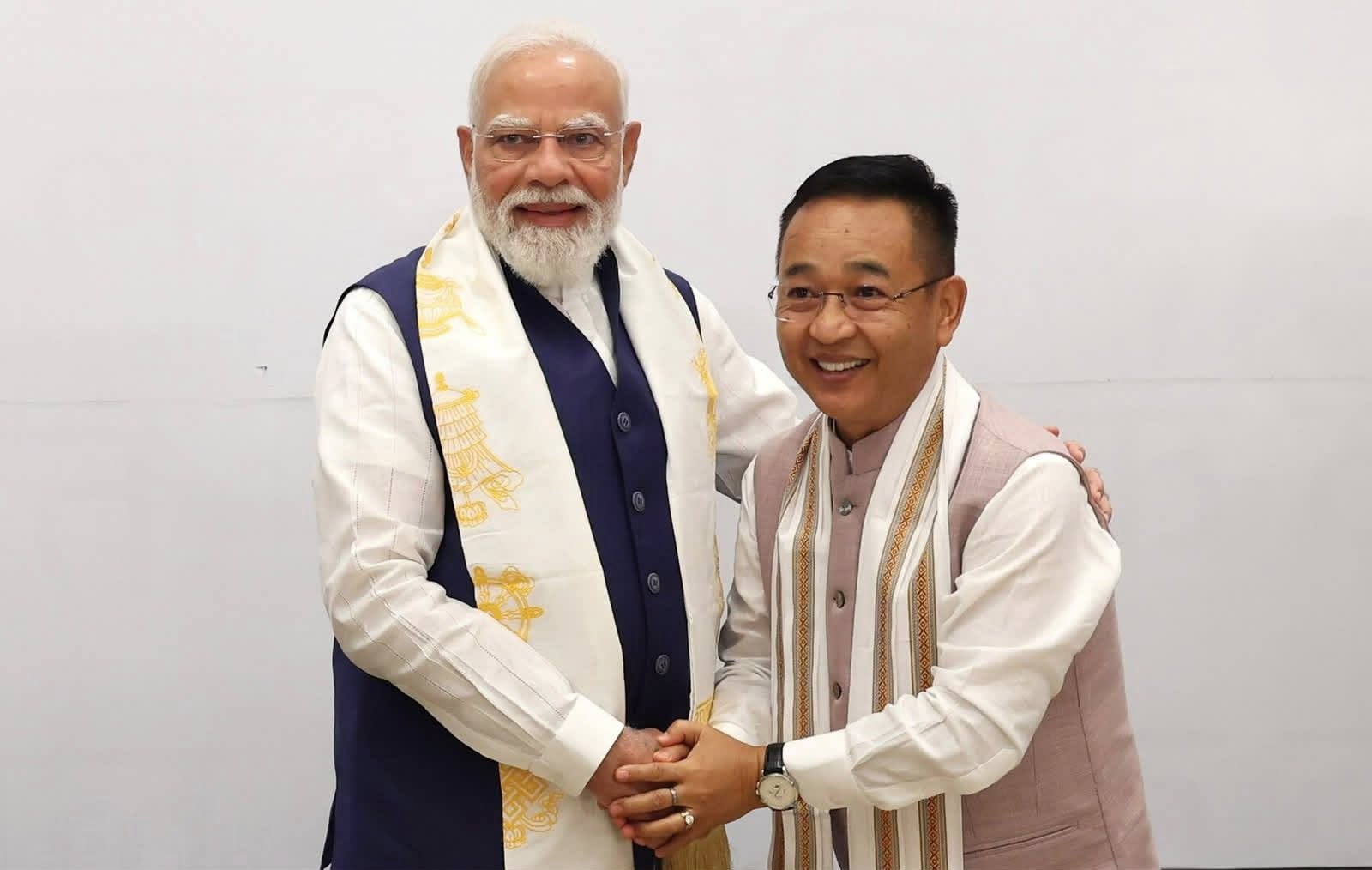 CM Congratulates PM Modi at NDA Meeting, Praises Vision for Viksit Bharat 2047