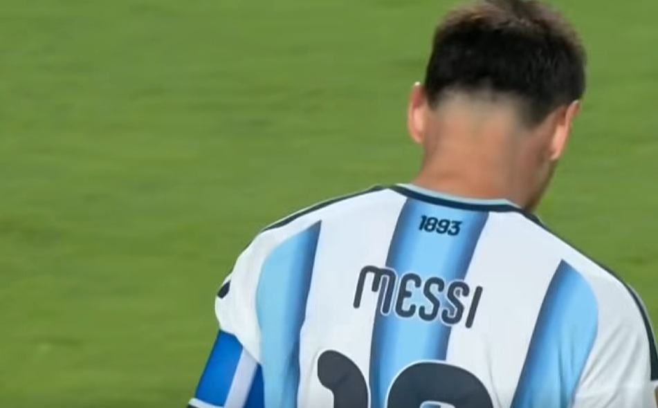 Six World Cups, One Unforgettable Night: Messi's Hat-Trick Stuns Algeria