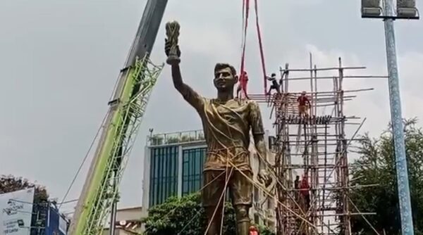 Statue Of Football Icon Lionel Messi To Be Taken Down Statue Of Football Icon Lionel Messi To Be Taken Down